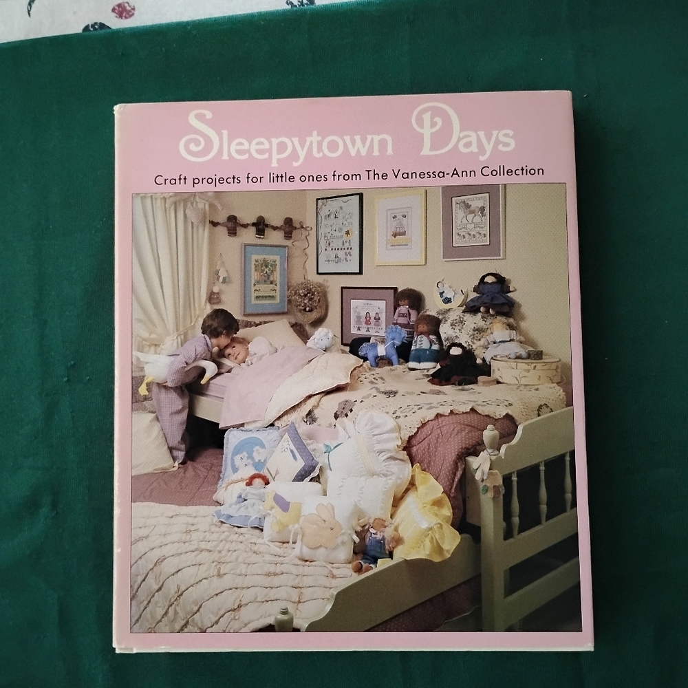 Craft Project Books - Picture 6 of 9